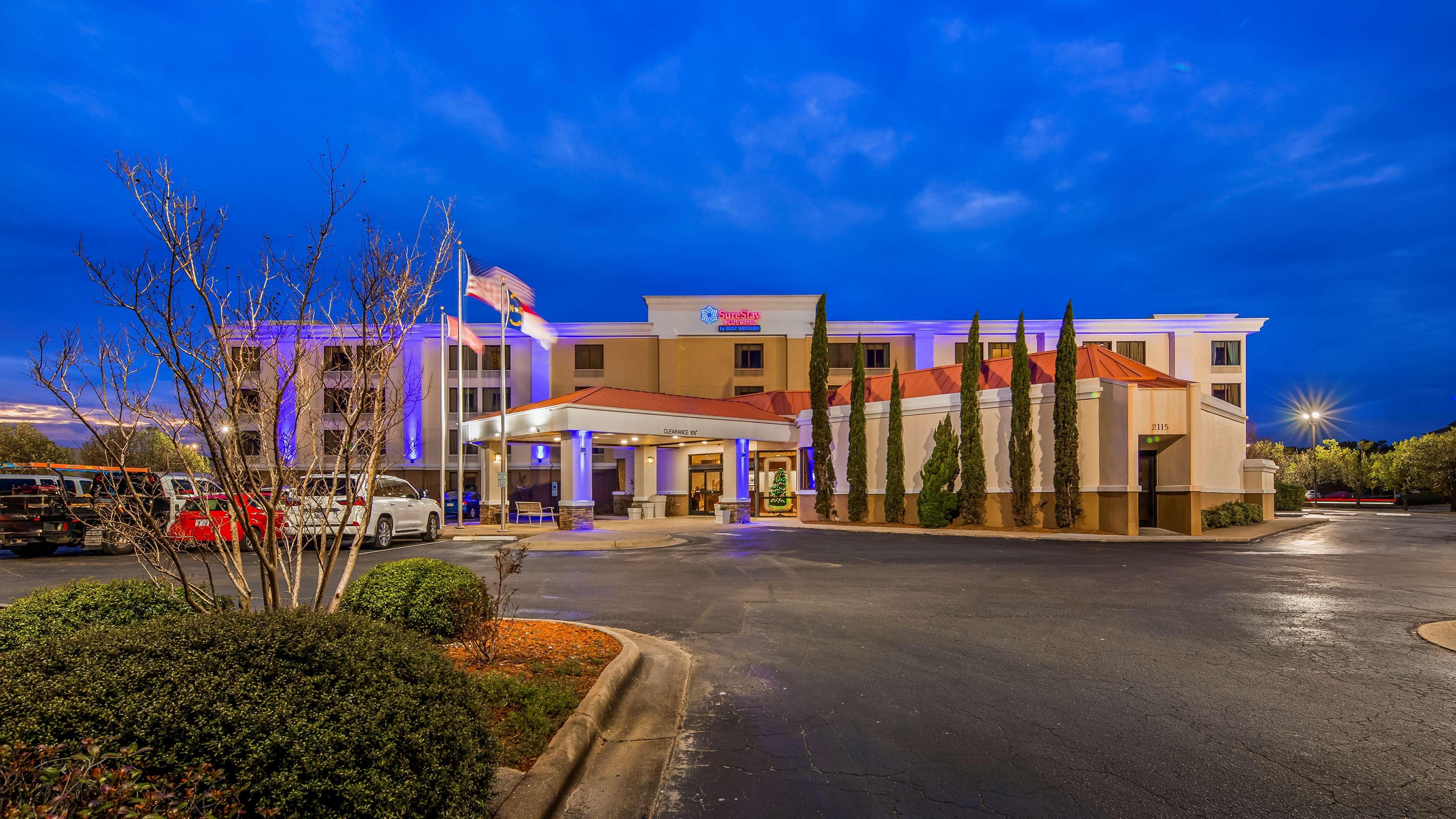 Clarion Pointe Jacksonville Near Camp Lejeune Extérieur photo